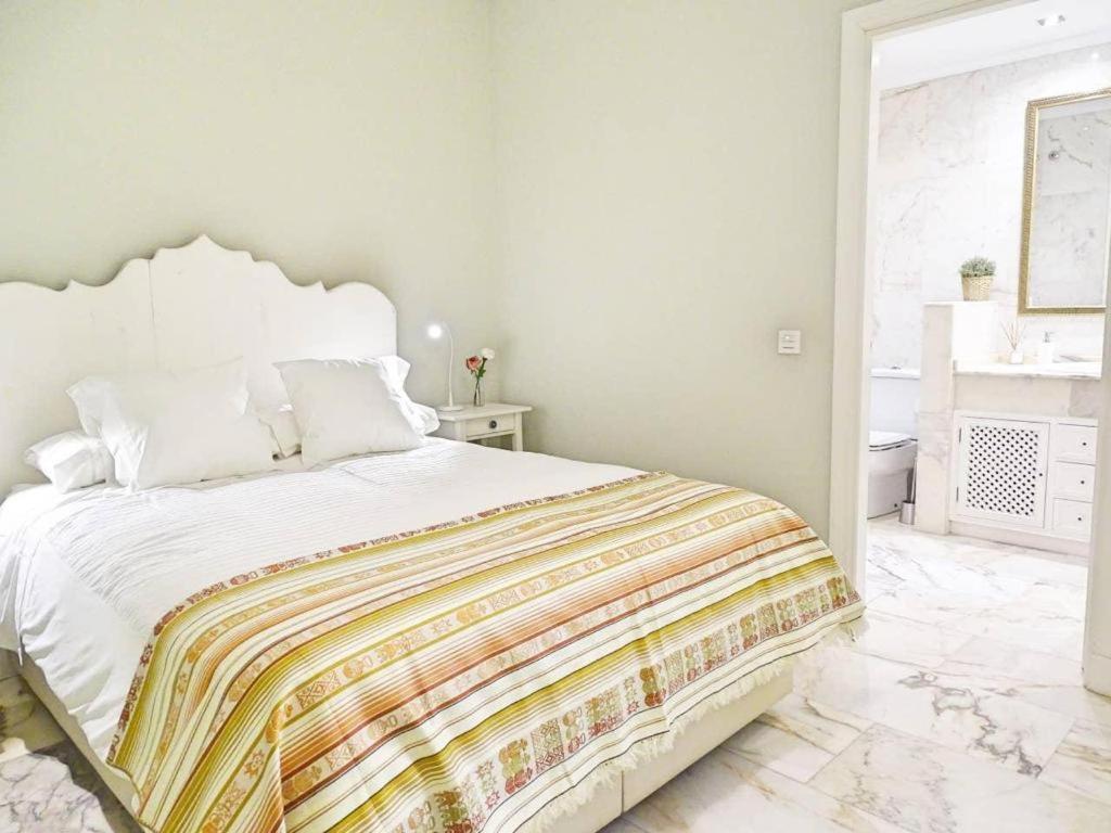 Beyourself By Sevillaluxurysuites Kültér fotó